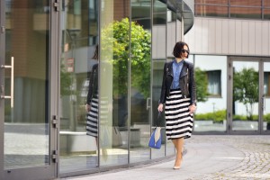 pleated-skirt-outfit