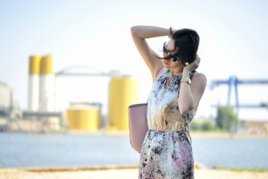 sukienka-w-kwiaty-stylizacja