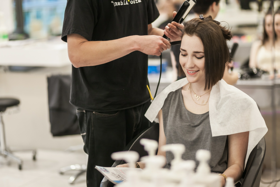 prostowanie-włosów