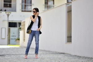 spodnie-boyfriendy-z-czym-nosić