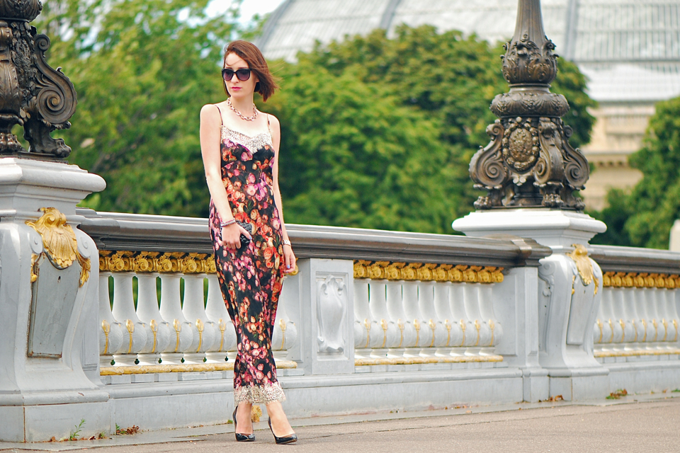 bieliźniana-sukienka