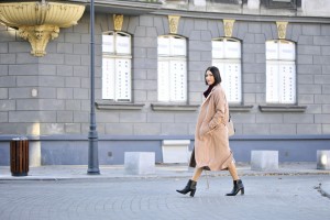 szlafrokowy-płaszcz-stylizacja