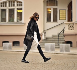 asymetryczny-płaszcz-stylizacja