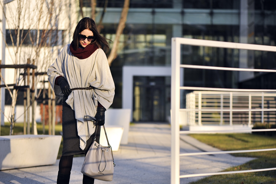 szare-ponczo-stylizacja