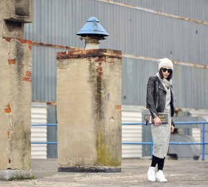 białe-buty-za-kostkę-stylizacja