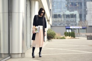 pleated-skirt-street-fashion