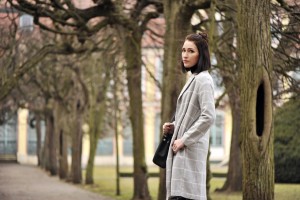 checkered-coat-street-fashion