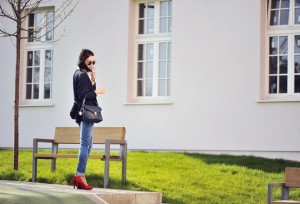 -czerwone-szpilki-do-czego-nosić