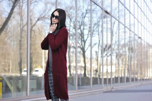 kolor-burgundowy-z-czym-go-nosić