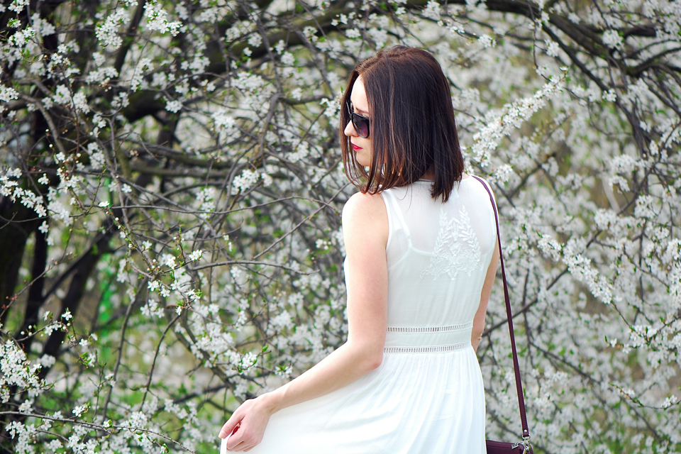 ślubna-sukienka-z-sieciówki