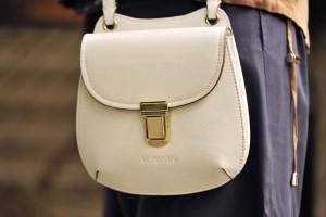 biała-torebka-valentini