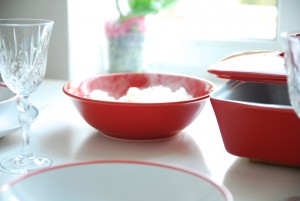 czerwona-zastawa-stołowa