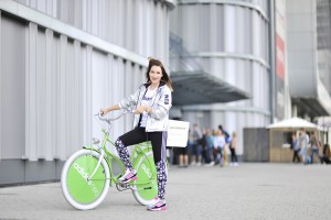 adidas-neo-silver-jacket-02