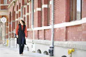 denim-flare-street-style-1