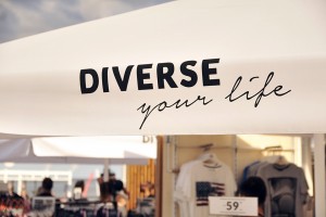 shiny-syl-dla-diverse-summer-pop-up-store
