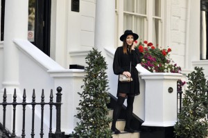 black-bohemian-dress-street-style