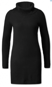 czarna-sukienka-z-golfem