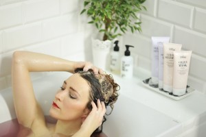 domowe-sposoby-na-lśniące-włosy