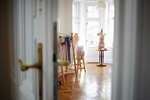 powiększanie biustu bez operacji