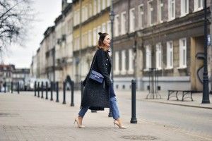 cropped jeans street style