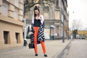 camisole-on-white-shirt-outfit