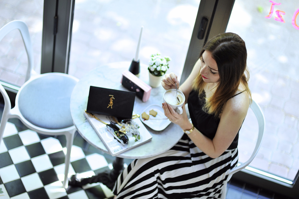 plisowana-spódnica-stylizacja