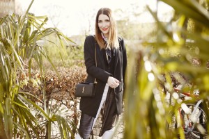 białe-spodnie-jak-nosić