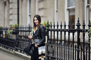 wygodnie-ale-z-klasą-stylizacja-na-podróż