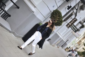 białe-spodnie-stylizacja