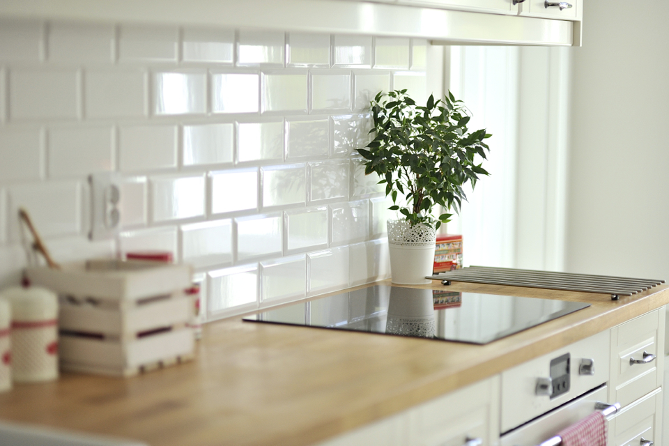 kafelki metro w kuchni