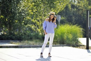 bluzka bez ramion stylizacja