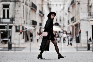 aksamitna-sukienka-gdzie-kupić