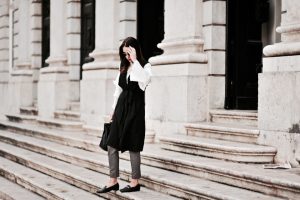 white-blouse-with-flared-sleeves-how-to-wear