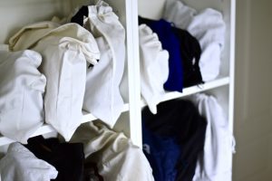 przechowywanie-torebek-ikea