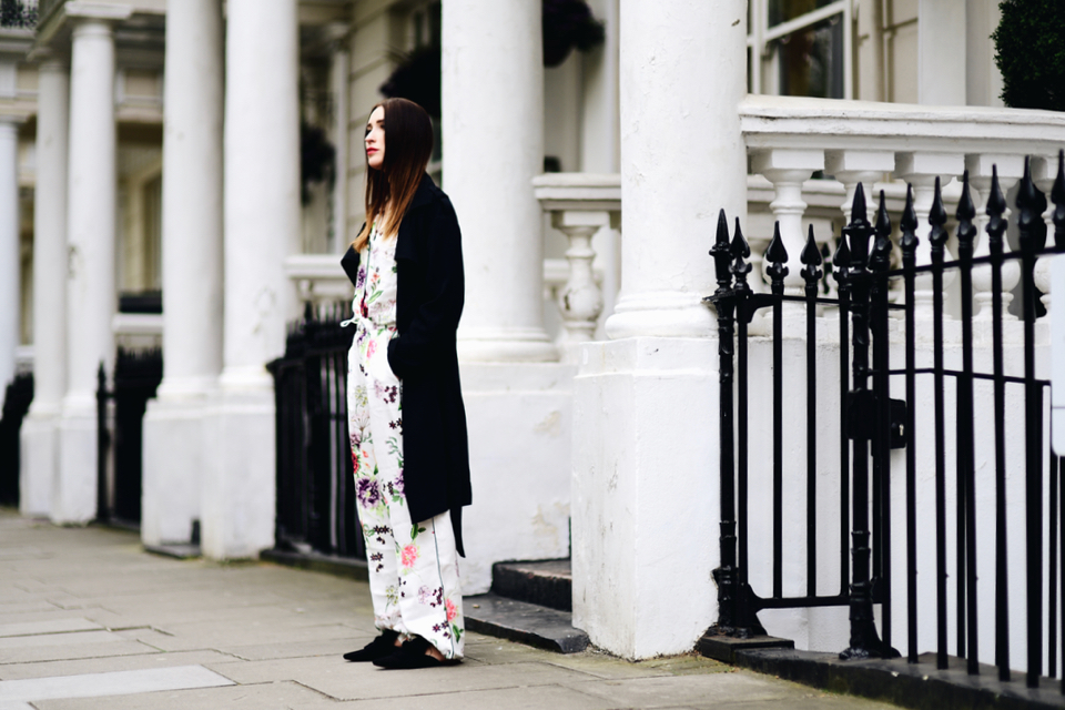 jak-nosić-ubrania-w-piżamowym-stylu