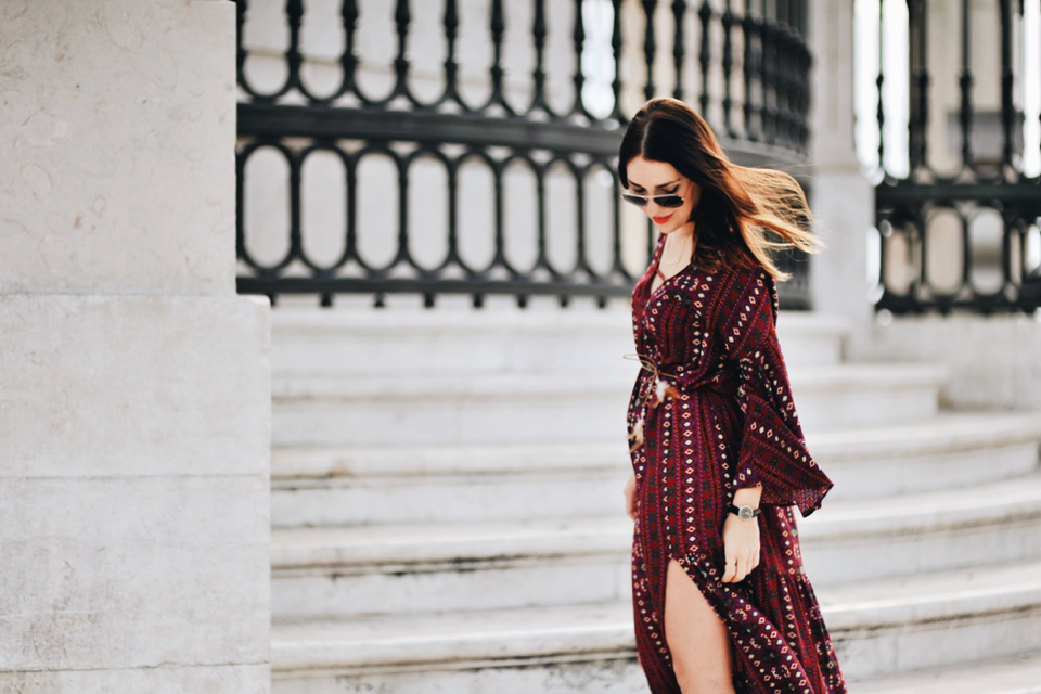 jakie-buty-do-sukienki-boho