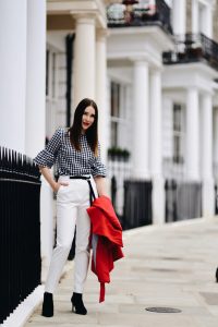 rozkloszowane-rękawy-kratka-vichy-stylizacja