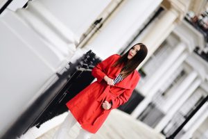 co-nosić-do-białych-spodni