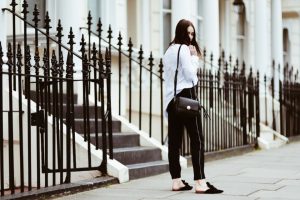 spodnie z lampasami jak nosić