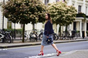 spódnica-w-kratę-vichy-z-falbanami-stylizacje-trend-street-style - 3