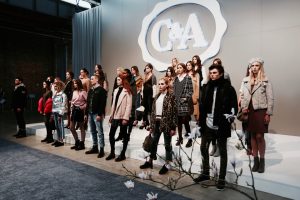 co-będzie-modne-w-sezonie-jesień-zima-2017-2018 - 1