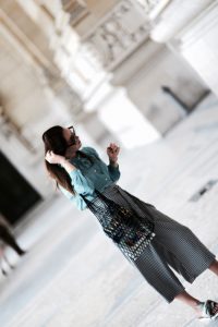 spodnie-z-zary-w-kratę-stylizacja