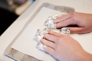 jak-zrobić-manicure-hybrydowy