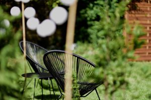 acapulco-chair-garden-home-decor-inspiration