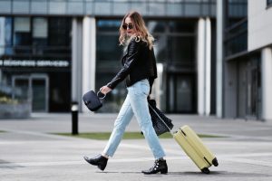 jak spakować się na wyjazd do bagażu podręcznego