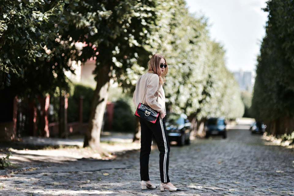 spodnie z lampasami stylizacja