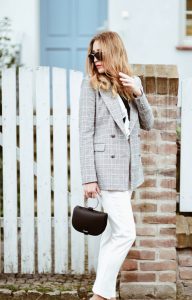 biała-koszula-i-białe-spodnie-biały-total-look-stylizacja