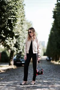 side-stripe-pants-street-fasion-street-style-outfit-idea