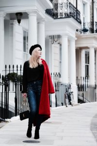 czerwony-płaszcz-stylizacja