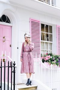 sesja-na-blogu-trevor-square-londyn-różowy-dom